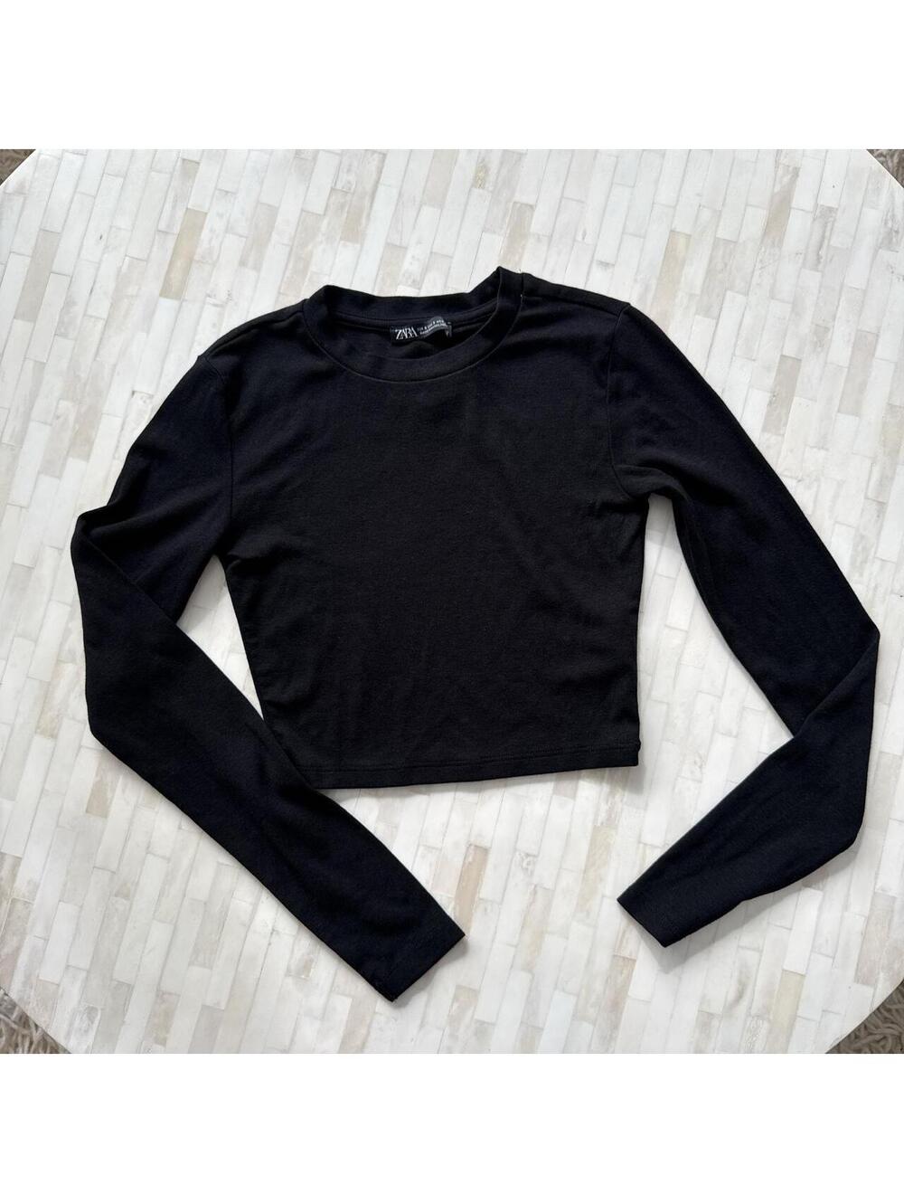 Zara Women's Black Crop-top